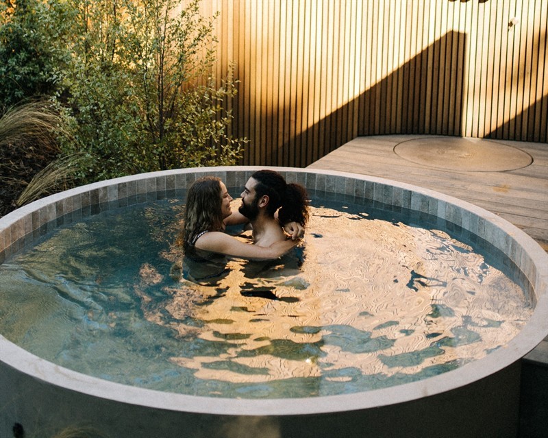 Couples Private Pools Session
